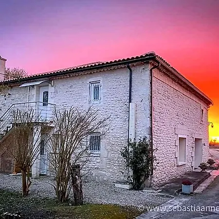 Hotel D'hotes Chateau Pierre De Montignac